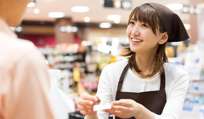 レジ業務　会計　釣銭渡し